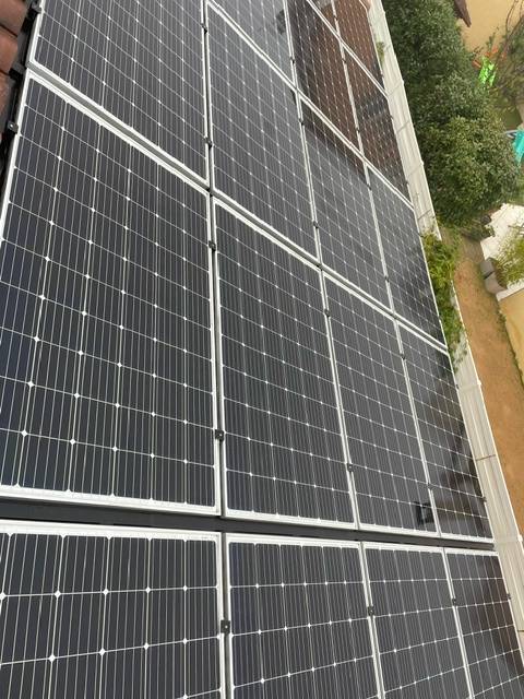 Nettoyage de panneaux Photovoltaïques sur la commune Dommartin